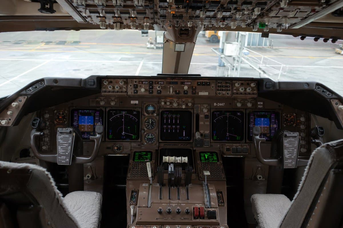 Photorealistic Boeing 747 Cockpit - AI image template preview