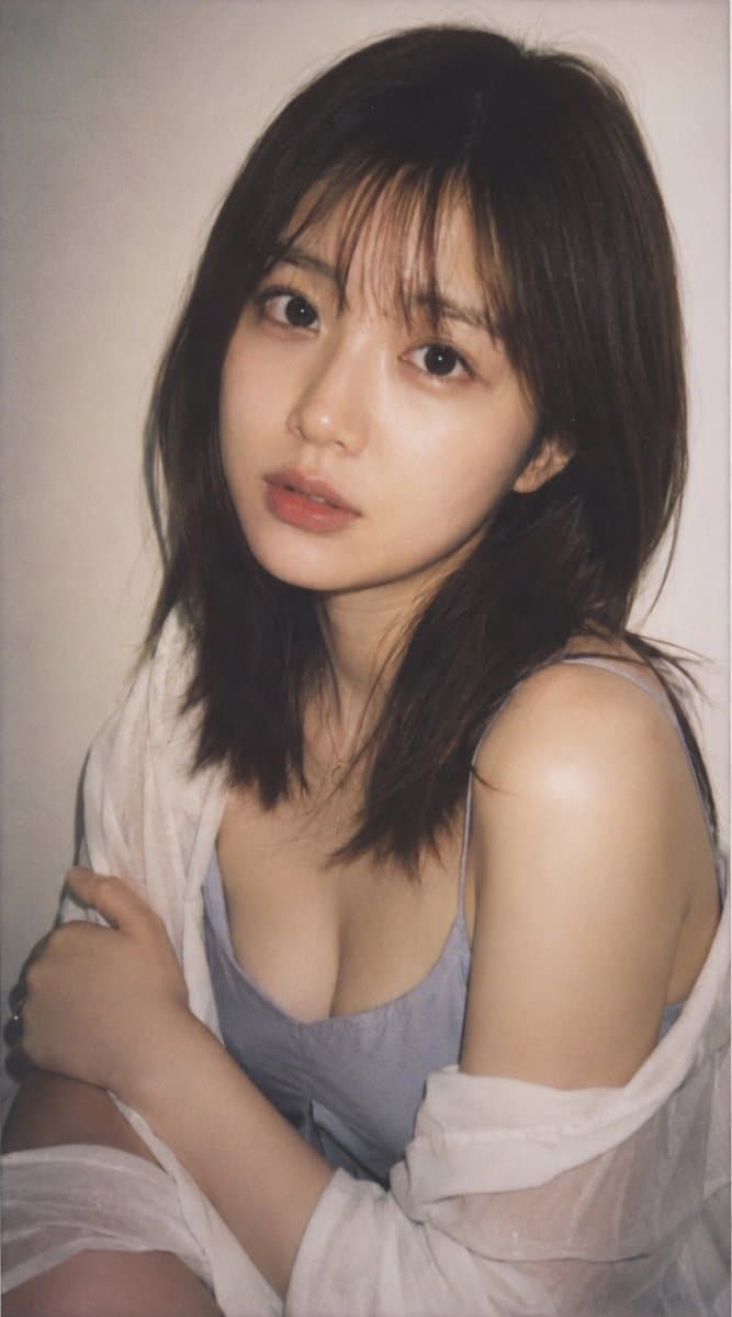 Japanese Woman Polaroid Portrait preview