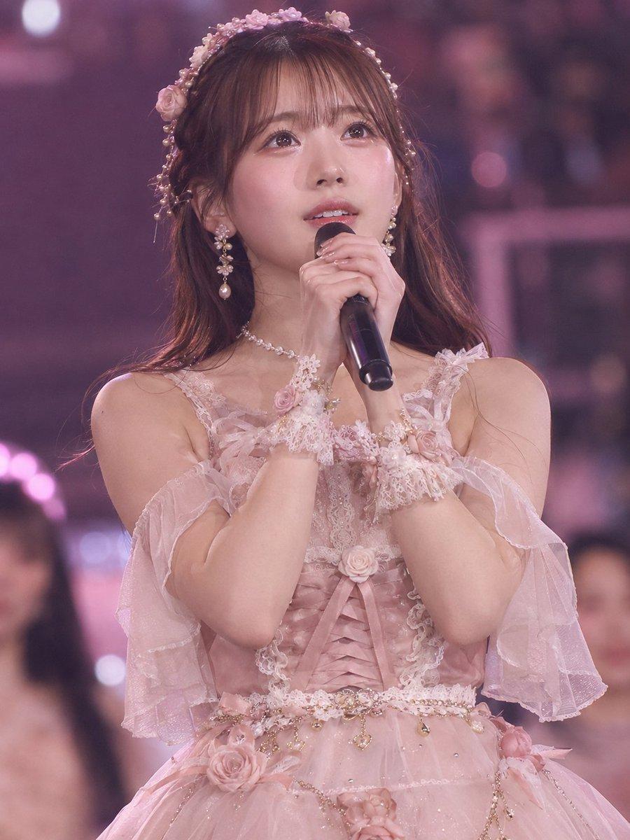 Once-in-a-Millennium Idol Stage Photo - AI image template preview