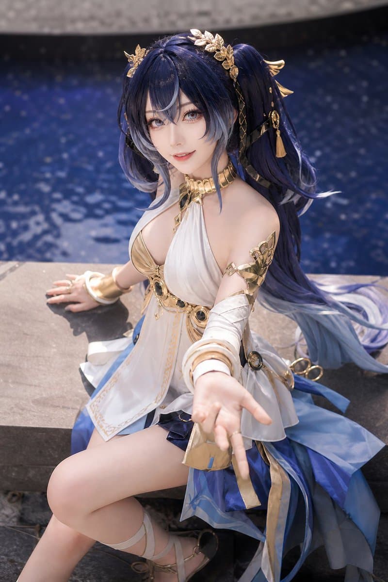 Realistic Blue Water Goddess Cosplay - AI image template preview