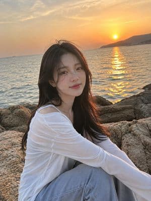 Seaside Sunset Portrait - AI image template preview