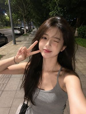 Late-Night City Walk Smartphone Selfie - AI image template preview