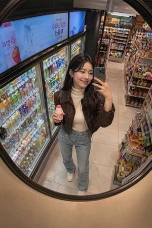 Korean Mart Mirror Selfie - AI image template preview