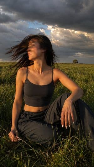Spontaneous Motion Meadow Photography preview