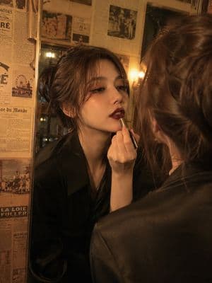 Vintage Beauty Portrait with Lipstick - AI image template preview