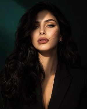 Luxury Fashion Beauty Portrait preview