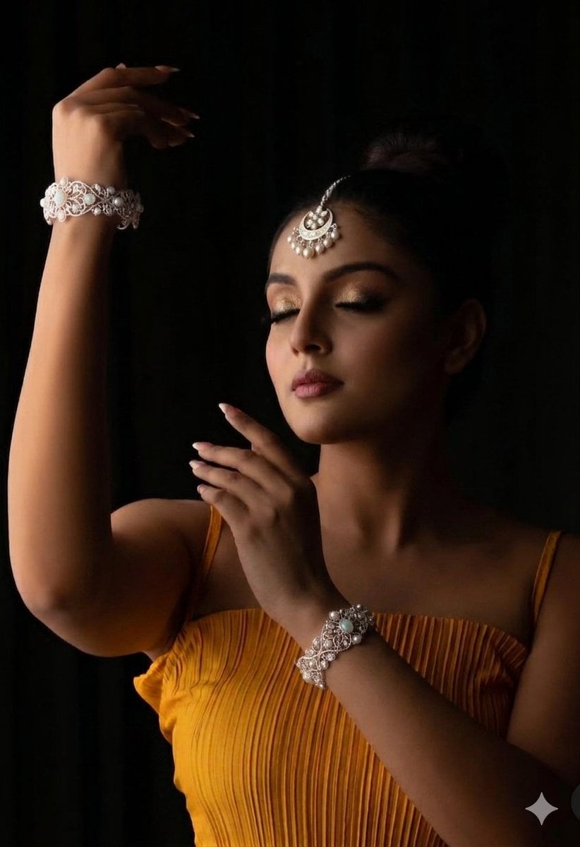 High Fashion Editorial Studio Portrait preview